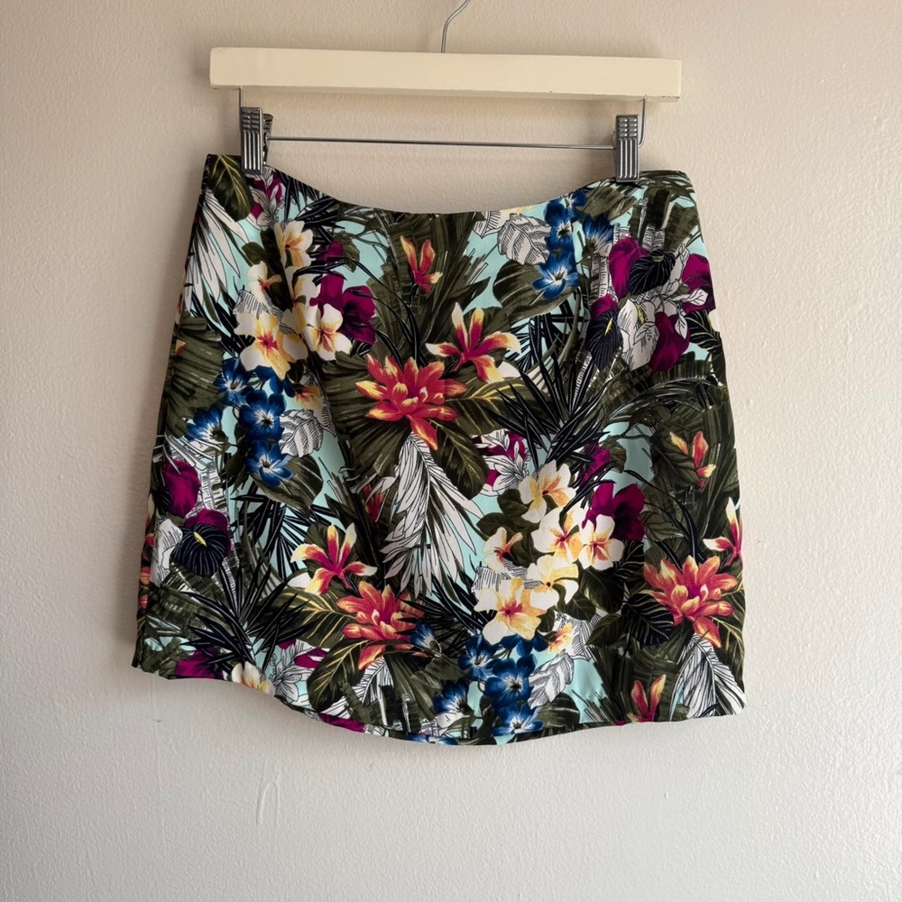 Tropical mini skirt